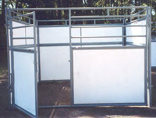 FREE STANDING TUFF STALLS, PUCK BOARD STALLS